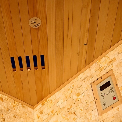 Cicuta canadiense pura/Cedar Corner Sauna Steam Room rojo 6KW 220V con el sitio de sal de roca