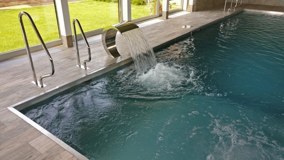 Piscina de la estructura de acero de los Ss que nada 316 grandes rectangular sobre las piscinas modulares de tierra
